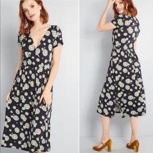 ModCloth Easily Adored Knit Floral Dress